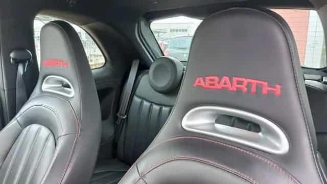 Abarth 695 695 1.4 Turbo T-Jet XSR Yamaha Limited Ed 08/2017-photo-7