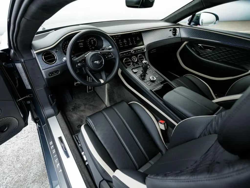 Bentley Continental GT Speed V8 Hybrid 03/2026-photo-18