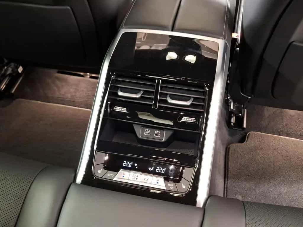 ALPINA B8 Biturbo 05/2024-photo-16
