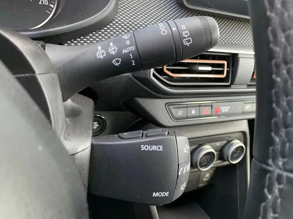 Dacia Sandero STEPWAY EXPRESSION 100 AHK+KLIMA+NAVI 02/2023-photo-22