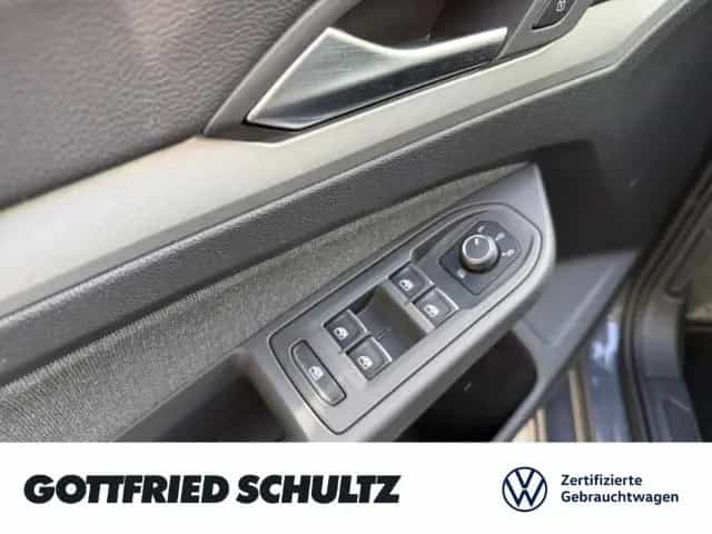 Volkswagen Golf 1.5 TSI LED NAV KAMERA SHZ ALLSEASON Life 01/2023-photo-11