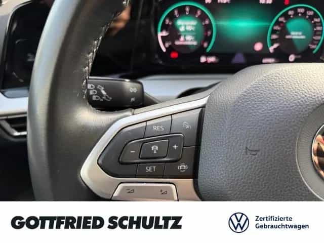 Volkswagen Golf 1.5 TSI LED NAV KAMERA SHZ ALLSEASON Life 01/2023-photo-13