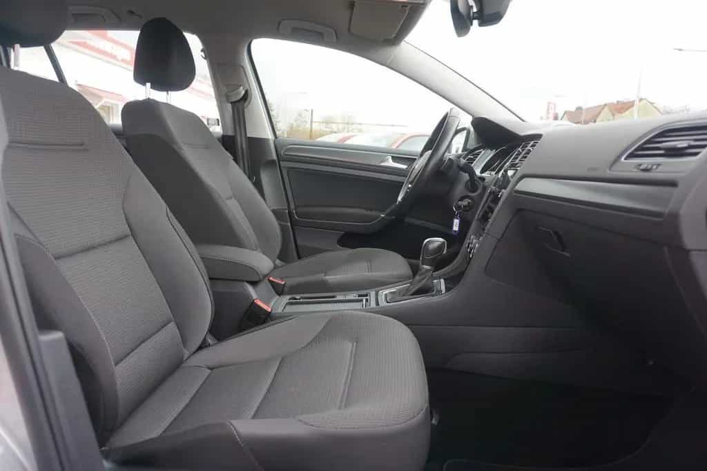 Volkswagen Golf VII Variant 1.4 TSI DSG PDC Standheizung 04/2018-photo-25