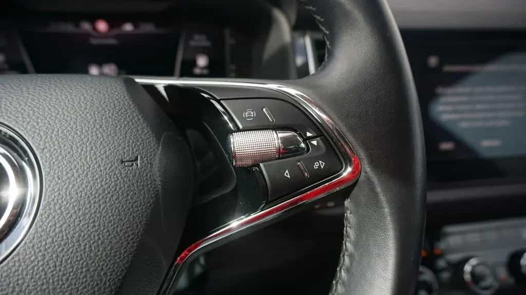 Skoda Kodiaq 1.5 16V TSI Style Virtual Cockpit ACC LED 01/2021-photo-17