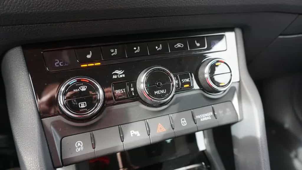 Skoda Kodiaq 1.5 16V TSI Style Virtual Cockpit ACC LED 01/2021-photo-24
