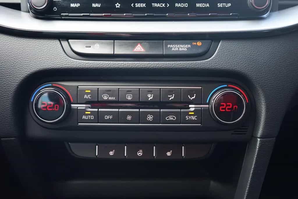 Kia XCeed 1.5 T-GDI Aut. LED Navi Kamera Sitzheizung 11/2022-photo-13
