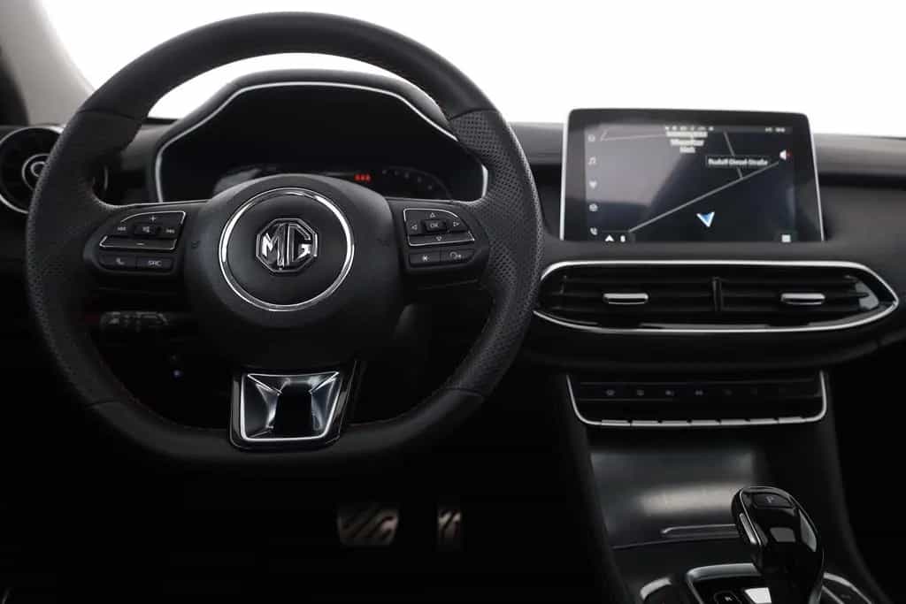 MG HS 1.5 T-GDI Luxury Aut. LED ACC Navi 360° Pano 03/2024-photo-9
