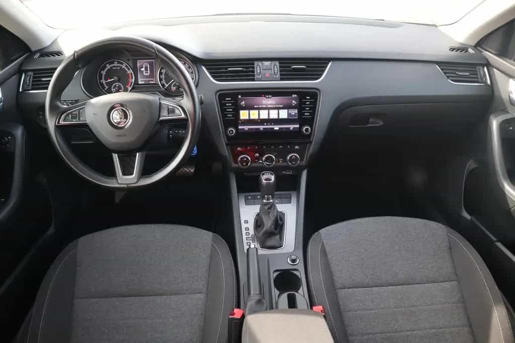Skoda Octavia Combi 1.5 TSI Soleil LED Navi Tempomat 11/2020-photo-10