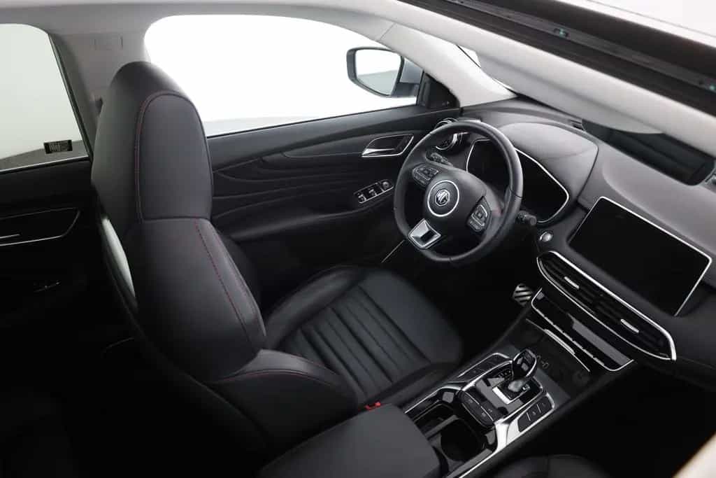 MG HS 1.5 T-GDI Luxury Aut. LED ACC Navi 360° Pano 02/2024-photo-25