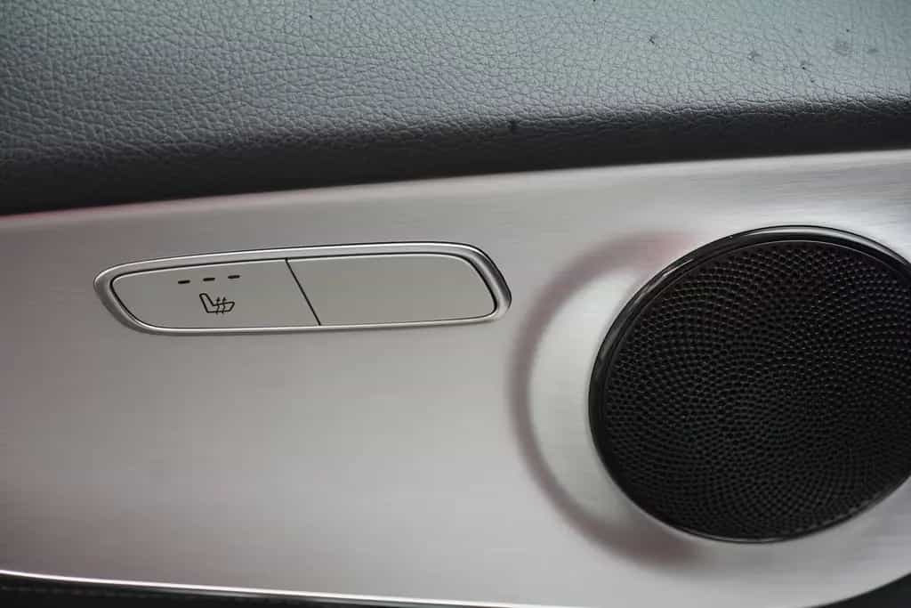 Mercedes-Benz C-Class 4Matic AMG Line Navi Totwinkel Head-Up LED 04/2018-photo-10