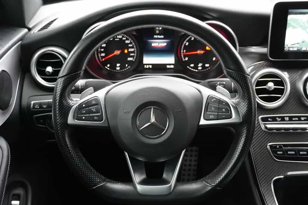 Mercedes-Benz C-Class 4Matic AMG Line Navi Totwinkel Head-Up LED 04/2018-photo-15