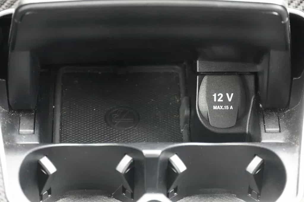 Mercedes-Benz C-Class 4Matic AMG Line Navi Totwinkel Head-Up LED 04/2018-photo-25