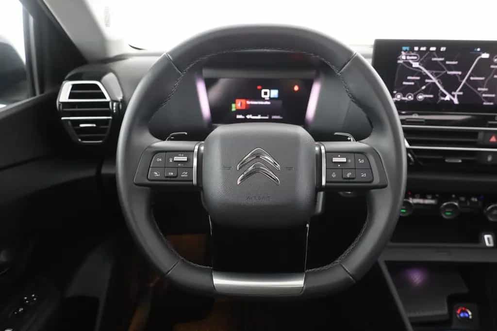 Citroën C4 PureTech 130 Aut. LED ACC Navi Pano 360° 05/2024-photo-14