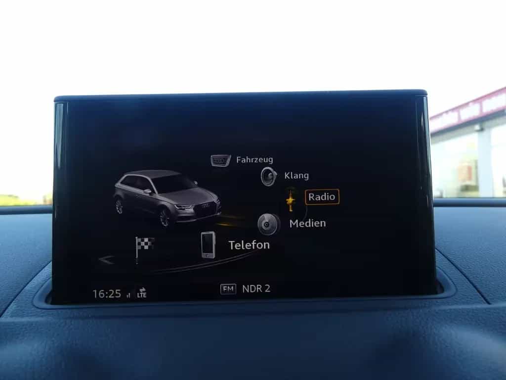 Audi A3 Sportback 1.4 TFSI LED Virtual ACC Sitzheizun 02/2017-photo-15