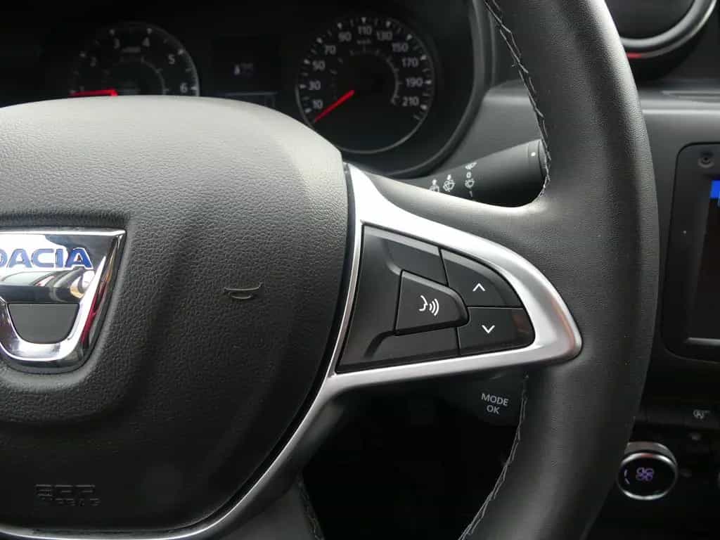 Dacia Duster II 1.3 TCE Prestige Navi 360° Totwinkel 12/2019-photo-17