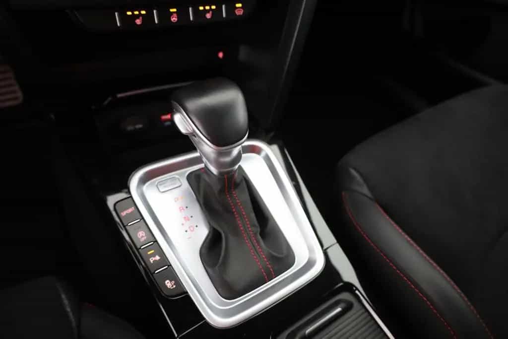 Kia ProCeed 1.6 T-GDI DCT GT Virtual Cockpit Kamera 10/2019-photo-12