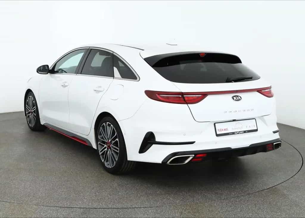 Kia ProCeed 1.6 T-GDI DCT GT Virtual Cockpit Kamera 10/2019-photo-2
