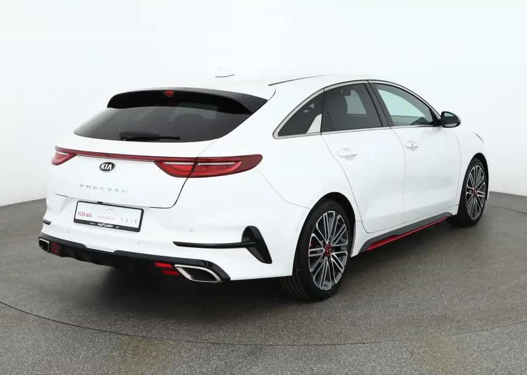 Kia ProCeed 1.6 T-GDI DCT GT Virtual Cockpit Kamera 10/2019-photo-4