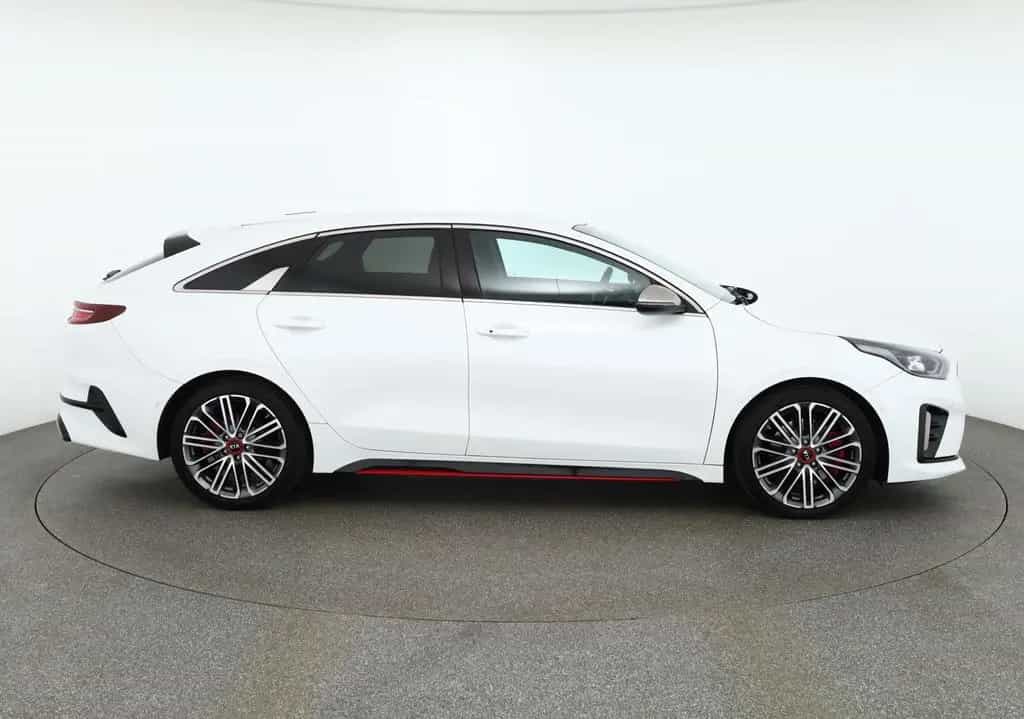 Kia ProCeed 1.6 T-GDI DCT GT Virtual Cockpit Kamera 10/2019-photo-5