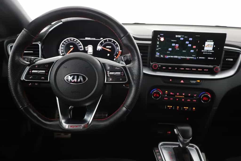 Kia ProCeed 1.6 T-GDI DCT GT Virtual Cockpit Kamera 10/2019-photo-9