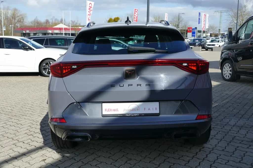 Cupra Formentor 1.5 LED Navi ACC Totwinkel Sitzheizung 02/2021-photo-3