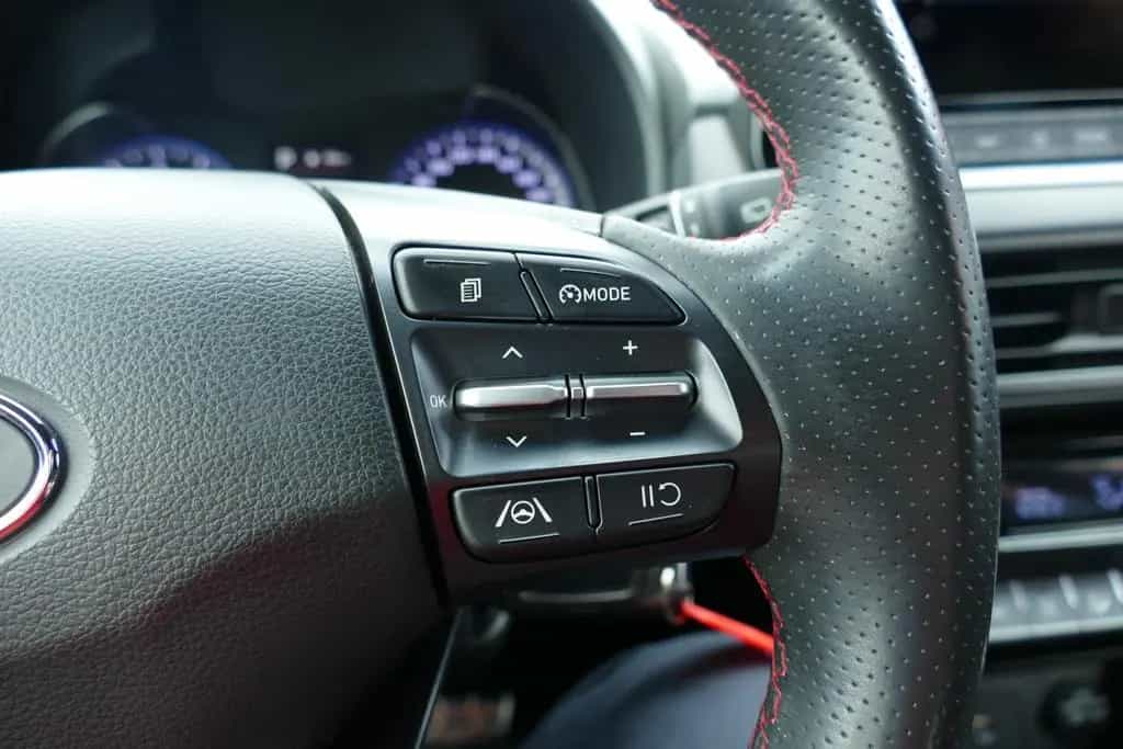 Hyundai KONA 1.6 T-GDI N Line 2WD DCT LED Navi Kamera 06/2021-photo-11