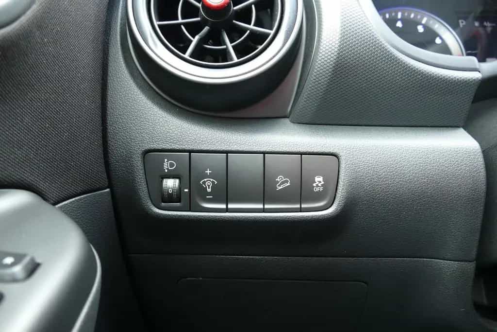 Hyundai KONA 1.6 T-GDI N Line 2WD DCT LED Navi Kamera 06/2021-photo-23