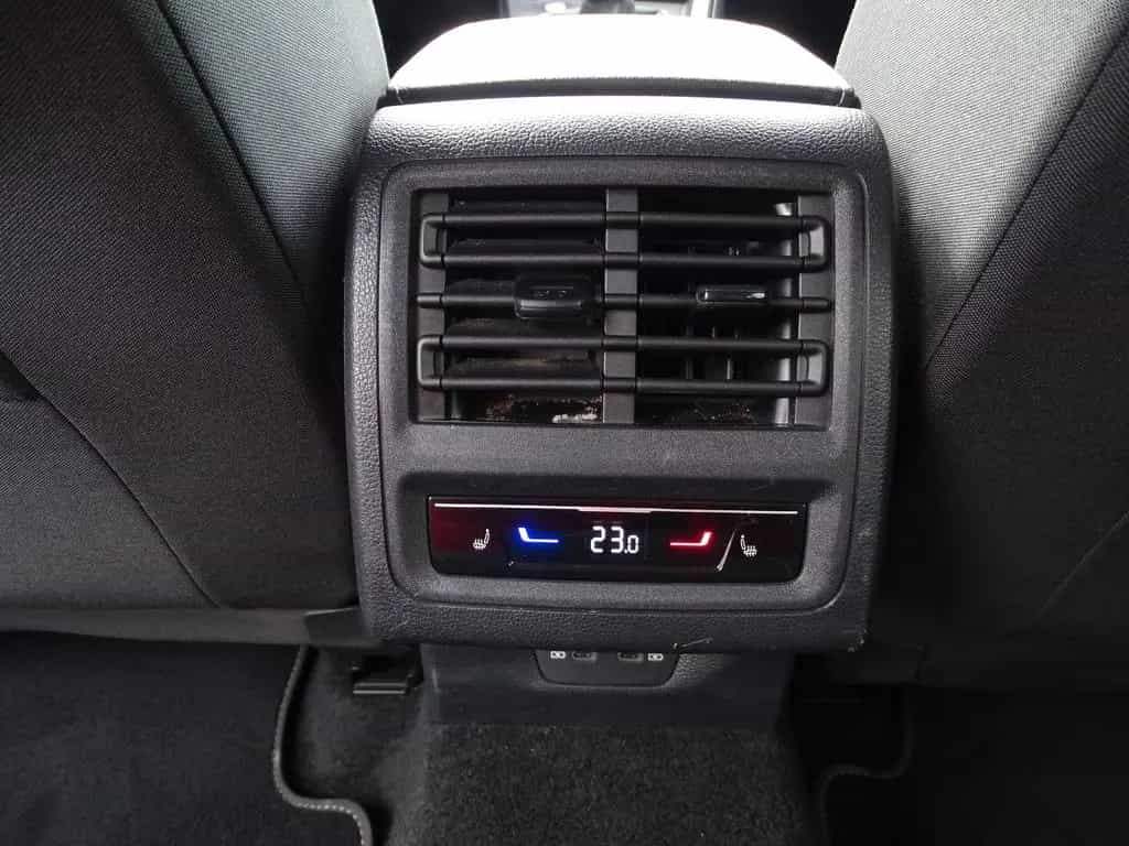 Volkswagen Golf VIII Variant 1.5 TSI Active LED Sitzheizung 12/2022-photo-26