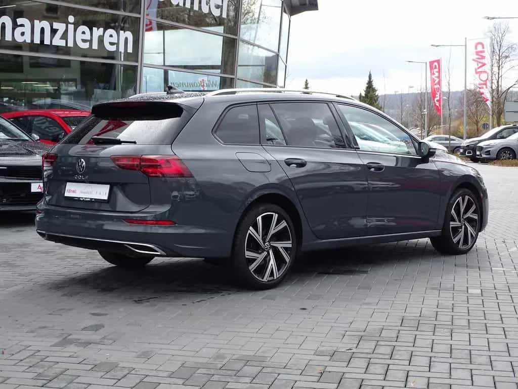Volkswagen Golf VIII Variant 1.5 TSI Active LED Sitzheizung 12/2022-photo-3