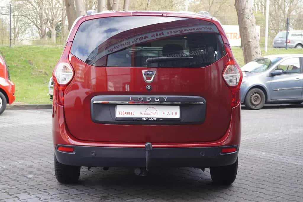 Dacia Lodgy 1.6 SCe Comfort Tempomat AHK PDC Klima USB 06/2019-photo-6