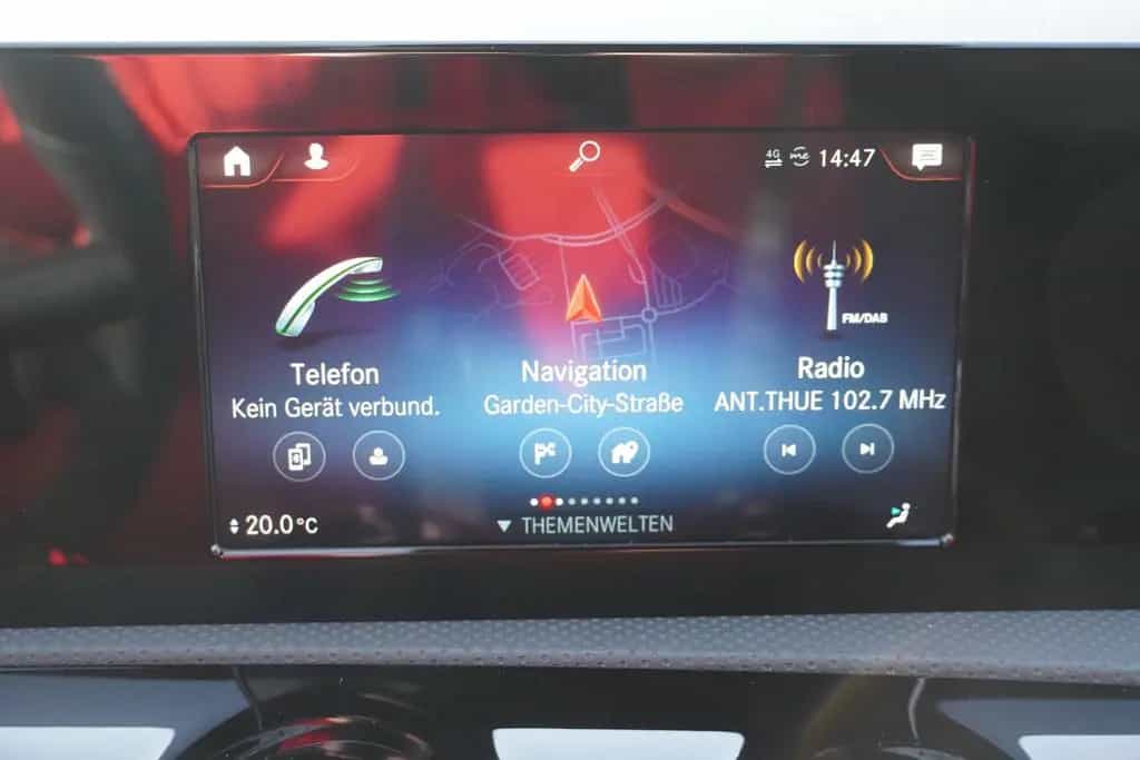 Mercedes-Benz A 220 A220 d AMG Line Klimaaut. LED Navi ACC DAB AHK 10/2021-photo-11