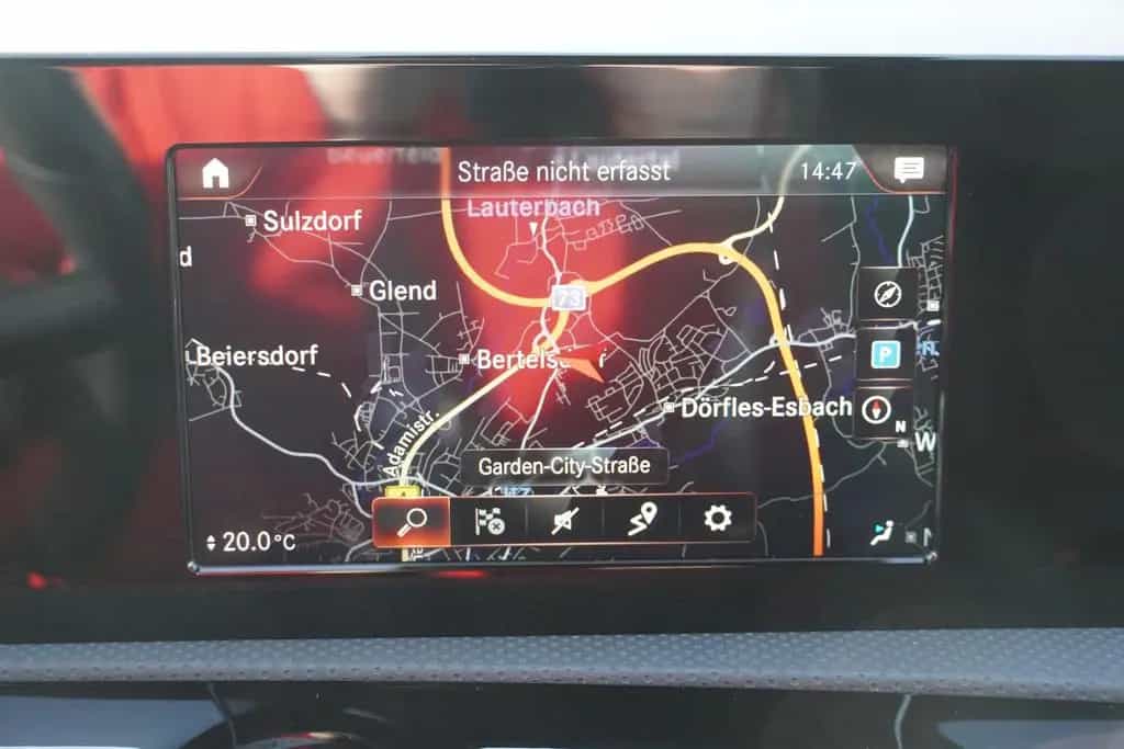Mercedes-Benz A 220 A220 d AMG Line Klimaaut. LED Navi ACC DAB AHK 10/2021-photo-12