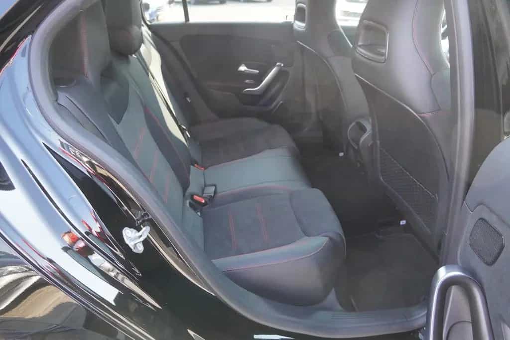 Mercedes-Benz A 220 A220 d AMG Line Klimaaut. LED Navi ACC DAB AHK 10/2021-photo-30