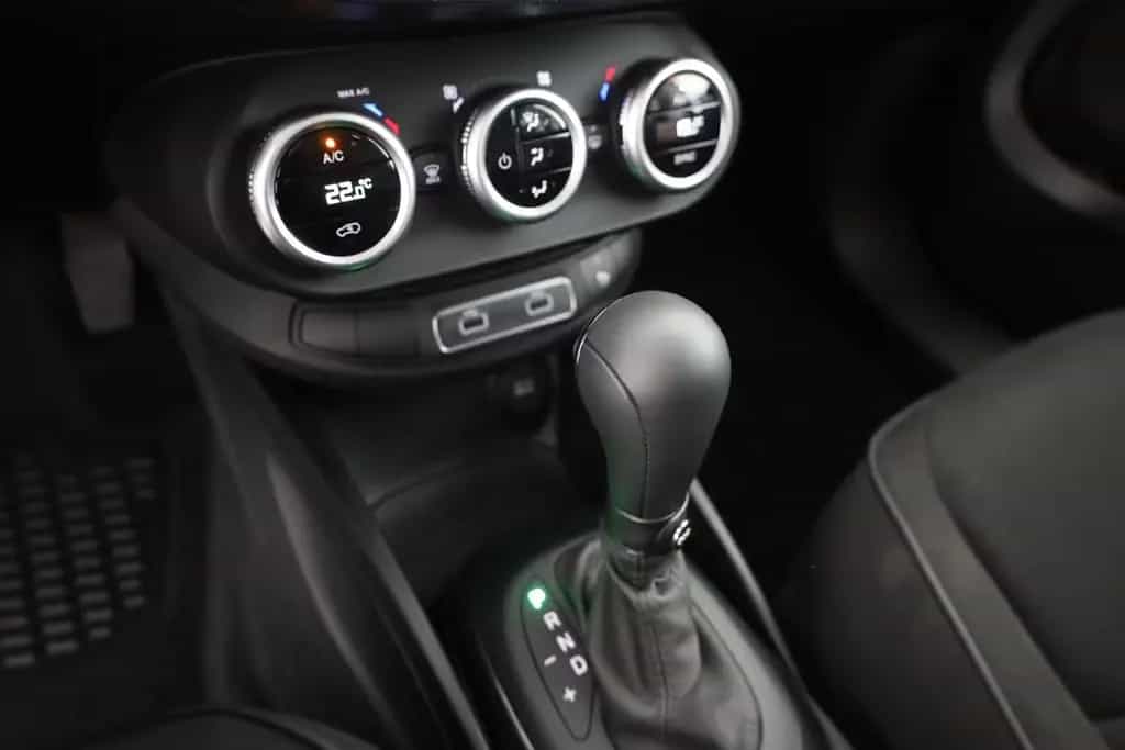 Fiat 500X 1.4T Aut. LED Kamera Tempomat App-Connect 03/2026-photo-12