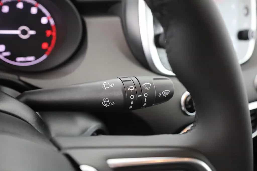 Fiat 500X 1.4T Aut. LED Kamera Tempomat App-Connect 03/2026-photo-18