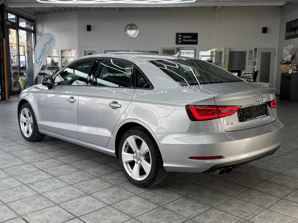 Audi A3 1.4 TFSI ambition ultra, S-Tronic, Navi, PDC 04/2015-photo-1