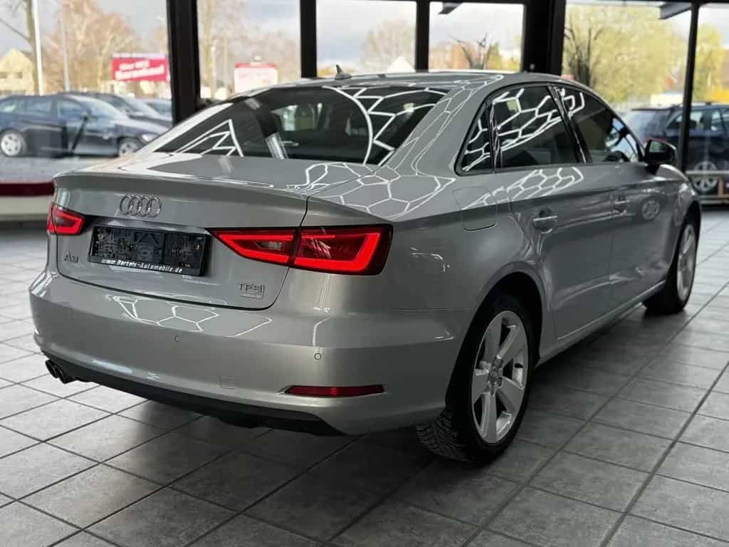 Audi A3 1.4 TFSI ambition ultra, S-Tronic, Navi, PDC 04/2015-photo-4