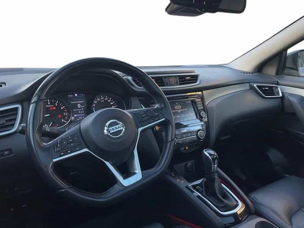 Nissan Qashqai 1.3 DIG-T Akari Autom. AHK FAHRASSISTENZ 12/2020-photo-8