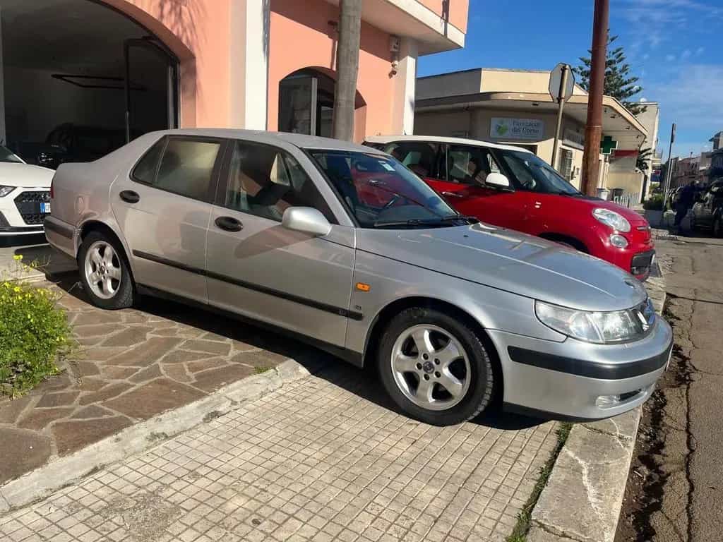 Saab 9-5 2.0i 16V T cat SE 03/1999-photo-3