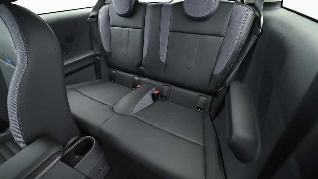 MINI Cooper C 10/2024-photo-13