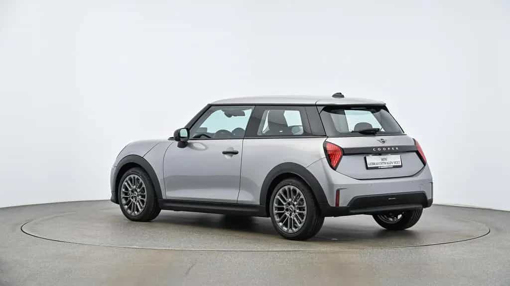MINI Cooper C 10/2024-photo-8