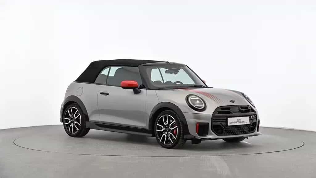 MINI John Cooper Works Cabrio 03/2025-photo-1