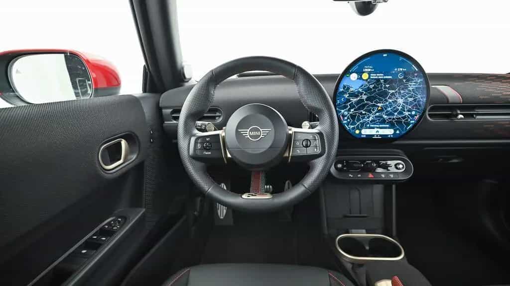 MINI John Cooper Works Cabrio 03/2025-photo-11