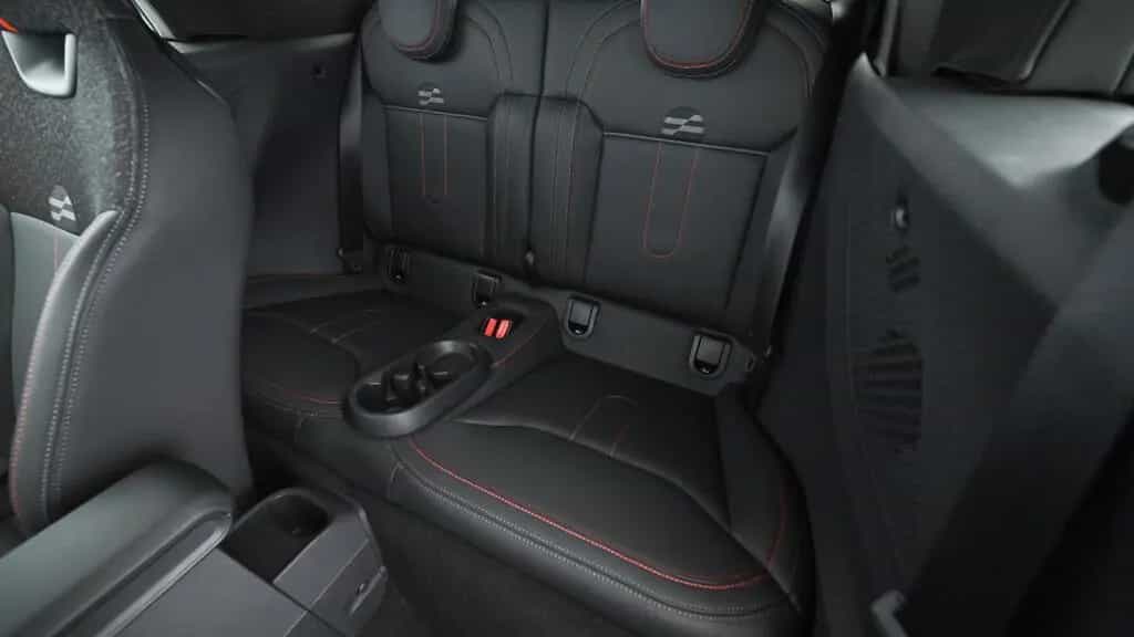 MINI John Cooper Works Cabrio 03/2025-photo-13