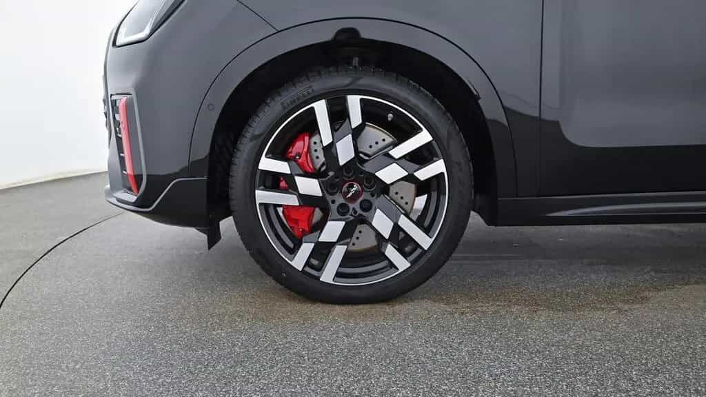 MINI John Cooper Works Countryman JCW Countryman ALL4 11/2024-photo-16