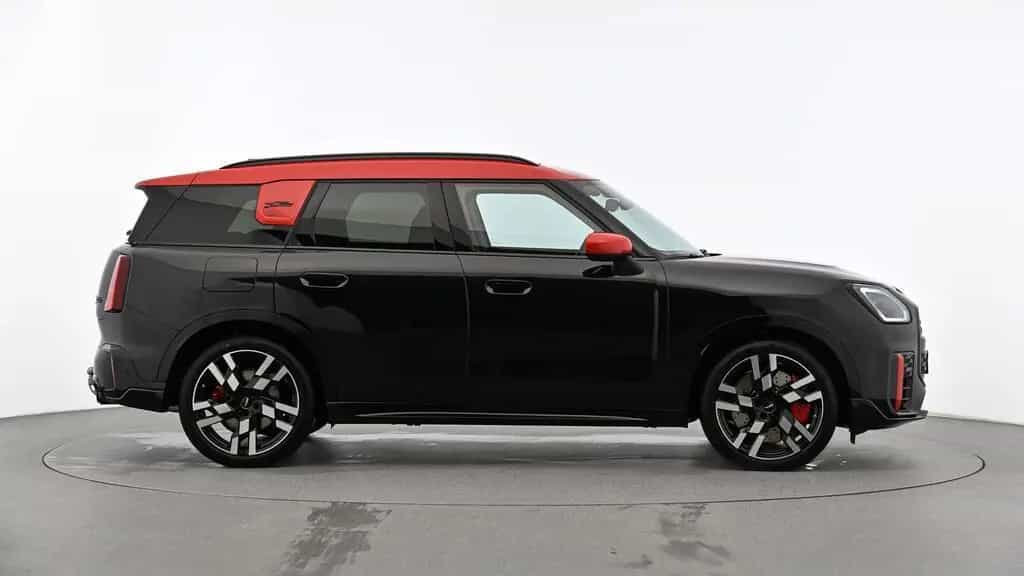 MINI John Cooper Works Countryman JCW Countryman ALL4 11/2024-photo-3