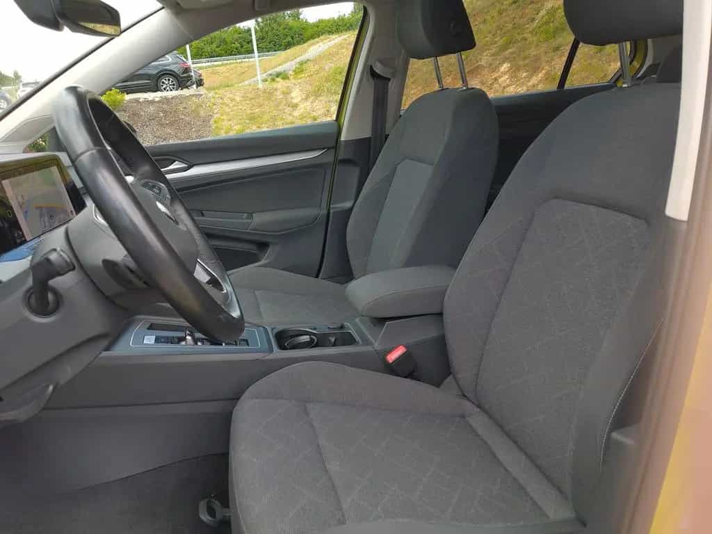 Volkswagen Golf Life 2.0 TDI DSG Pano ACC LED VC Ambiente 05/2020-photo-11