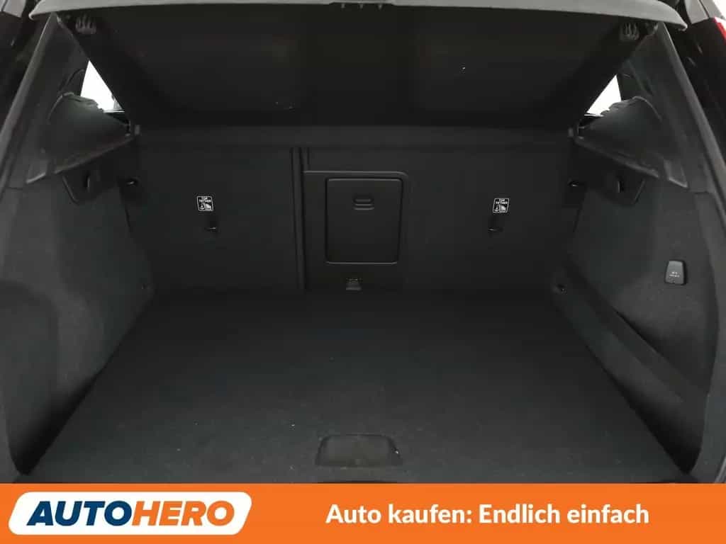 Volvo XC40 1.5 Inscription 2WD Aut.*NAVI*LED*TEMPO*CAM 03/2020-photo-17