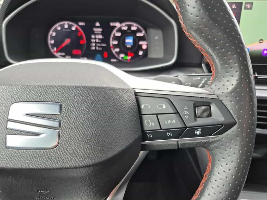 Seat Leon FR AmbiLight Navi LED Rückfahrk ACC CarPlay 07/2020-photo-19