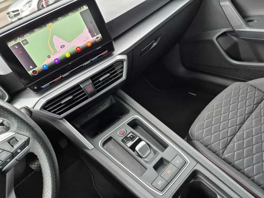 Seat Leon FR AmbiLight Navi LED Rückfahrk ACC CarPlay 07/2020-photo-20